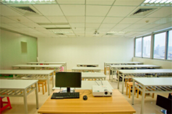 深圳中鹏服装设计培训学校教室